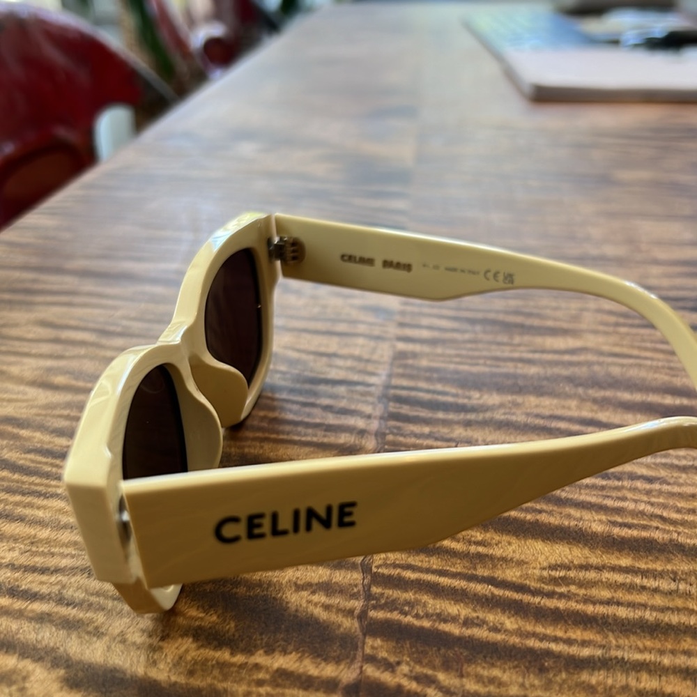 CELINE glasses LIKE NEW - Picture 5 of 7